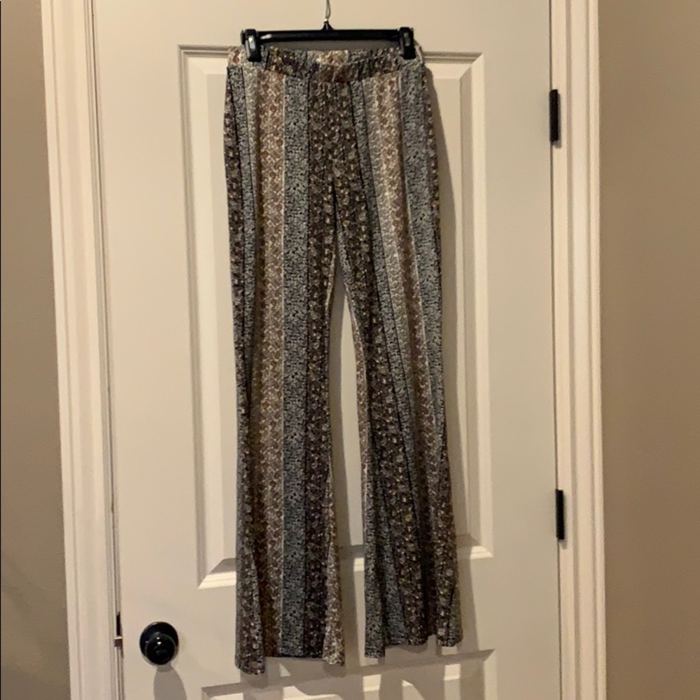 Love Cameron bell-bottom pants